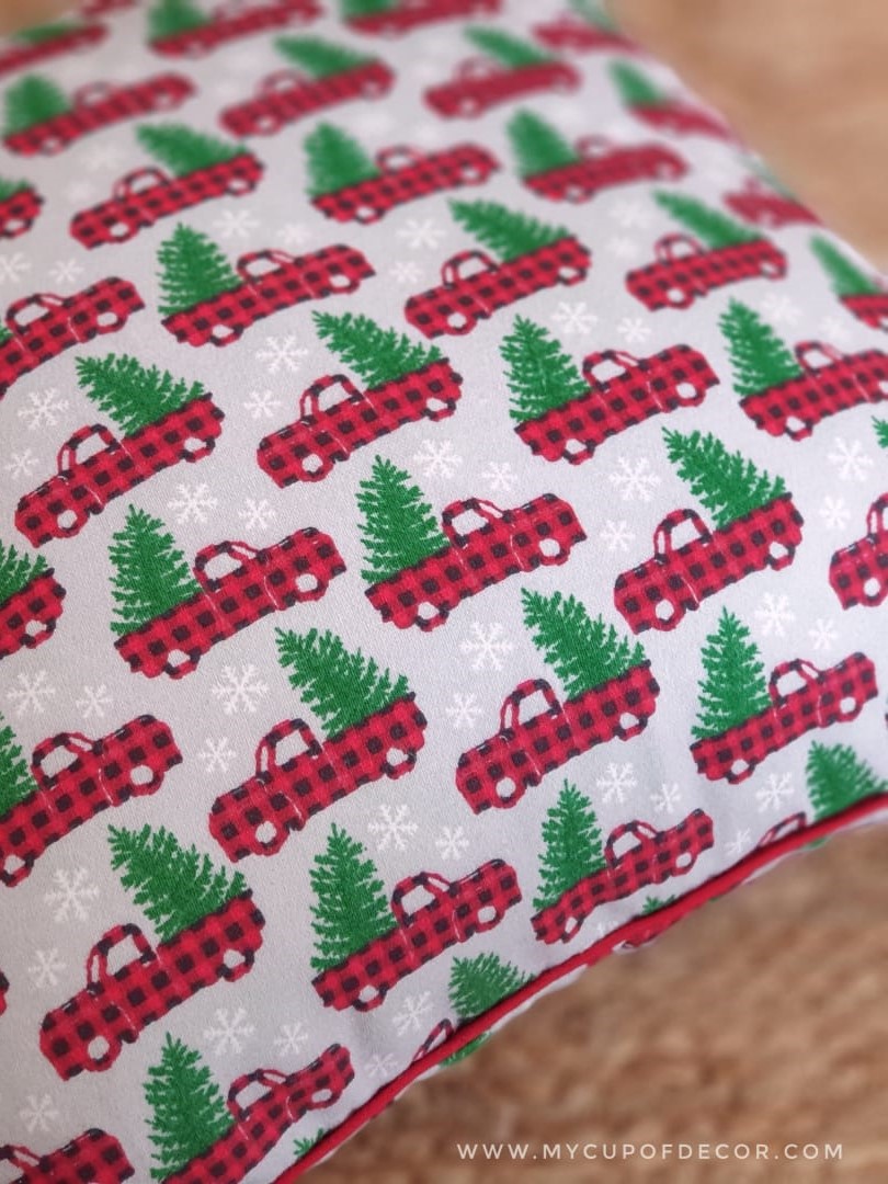Cushion Cover - 'Christmas tree in a truck' themed (Size: 12