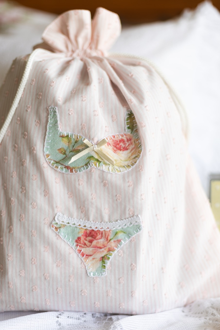 Drawstring Bag - Pink butta and stripes with lingerie hand applique (Size: 12