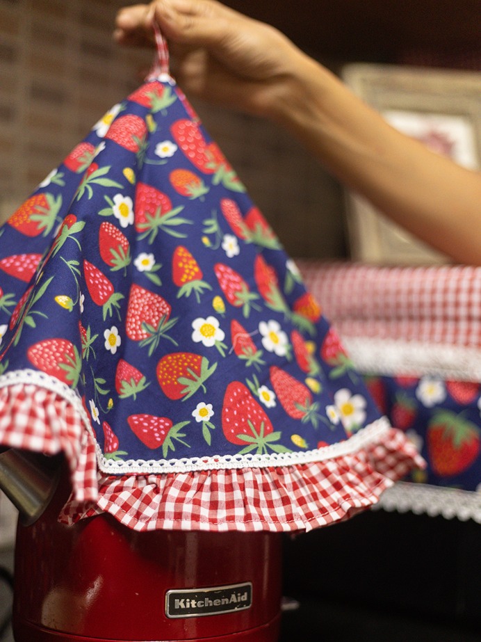Round Appliance Cover (For Mixies, Kettles etc ) - Red gingham with strawberry detailing