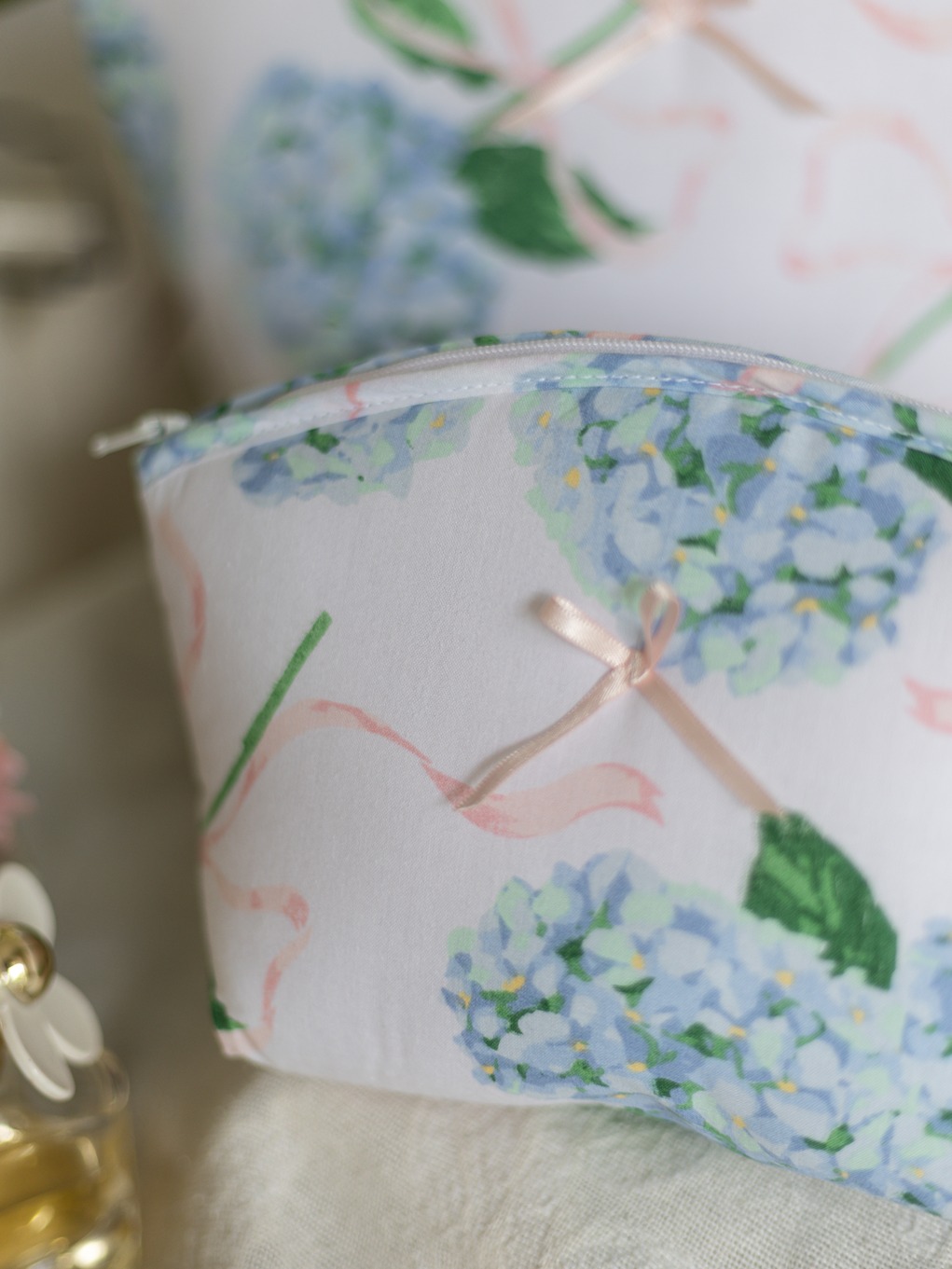 Multipurpose Pouch - Hydrangea Dreams (Medium size: 8.5