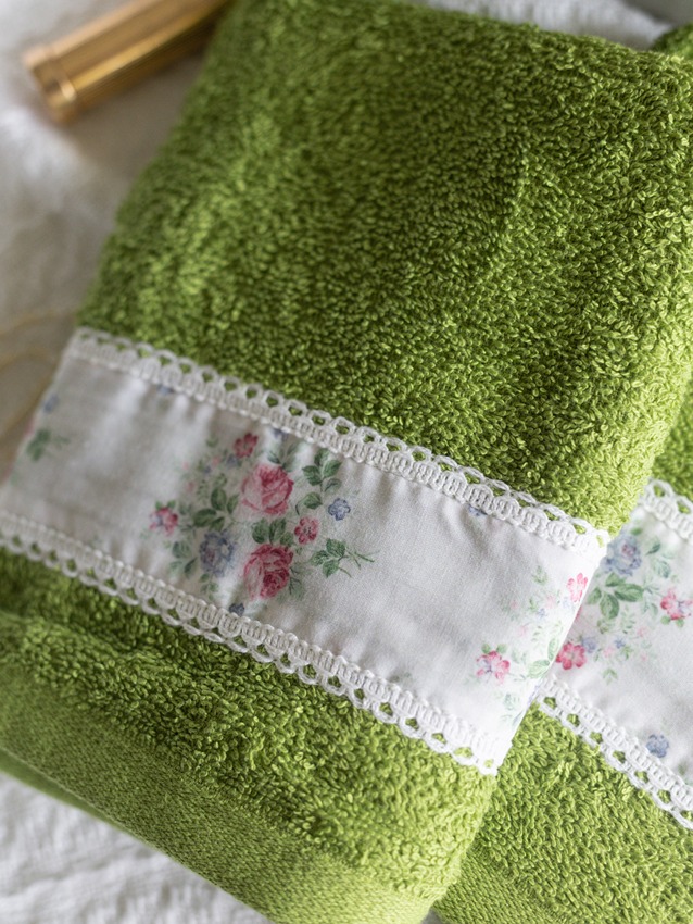 Hand Towel - Sap green - Garden Whispers (Size: 16
