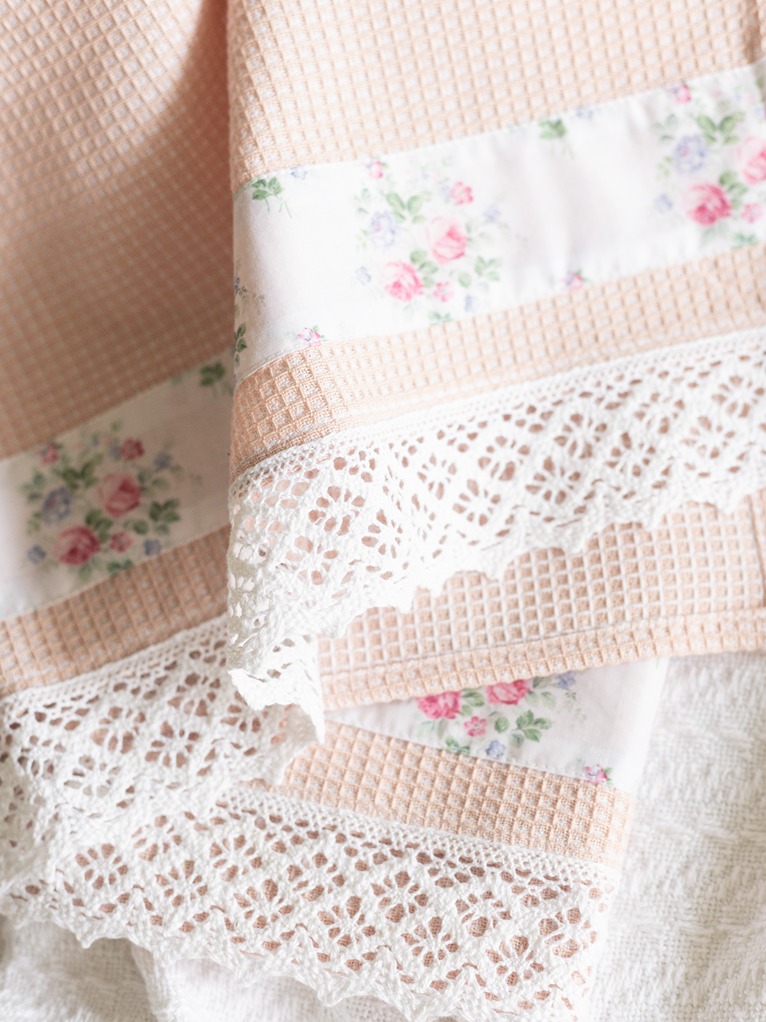 Napkins - Pastel Pink - Garden Whispers (Size: 17