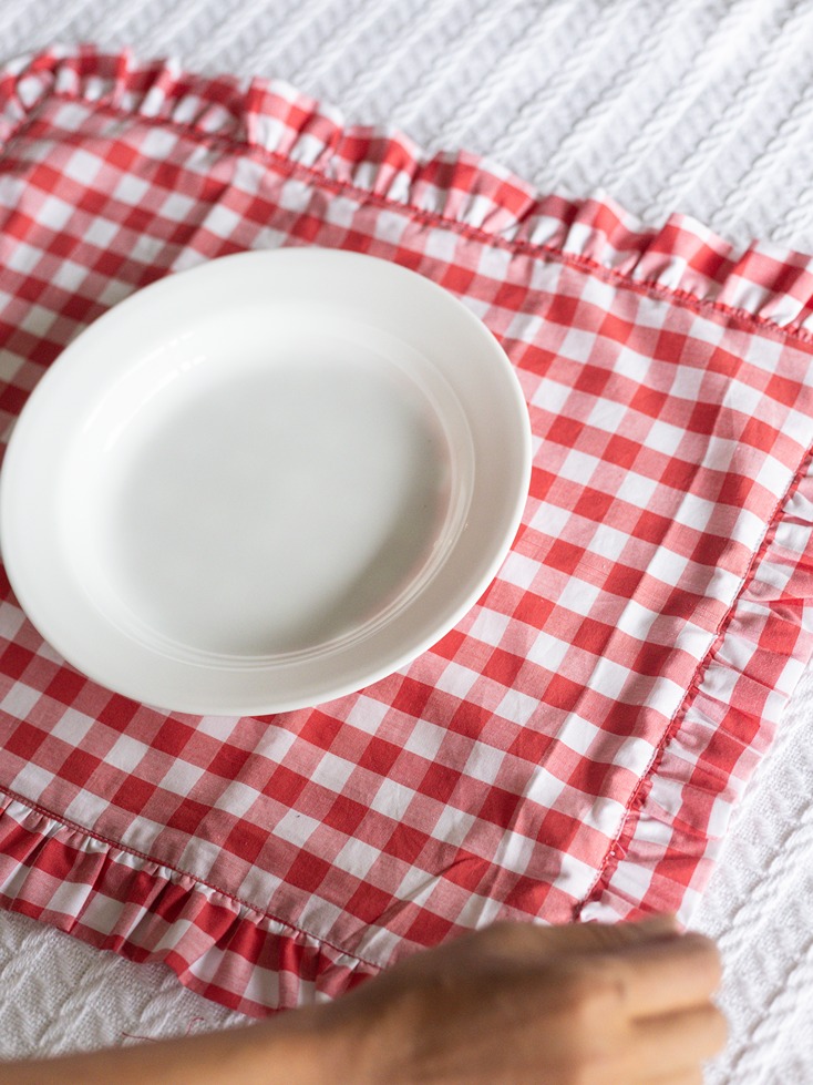 Placemats - Classic Red Gingham with Ruffles - REVERSIBLE (Single Unit)