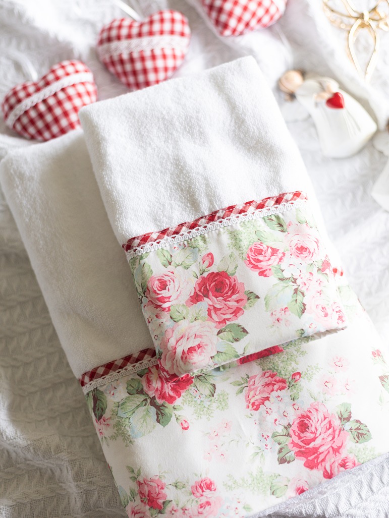 Bath & Hand Towel Set - Eternal Rose Collection - White 