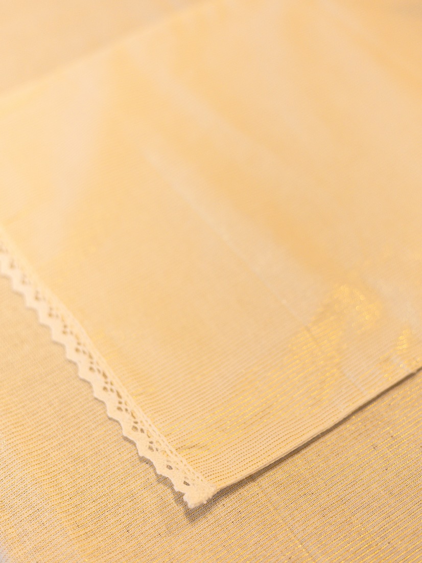 Table Runner - Cream with fine gold lines (Size: 14