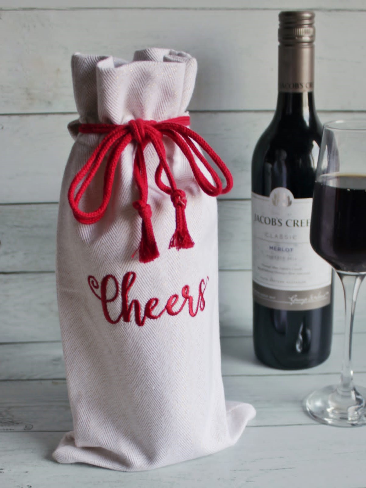 Wine Bottle Cover - Cheers!