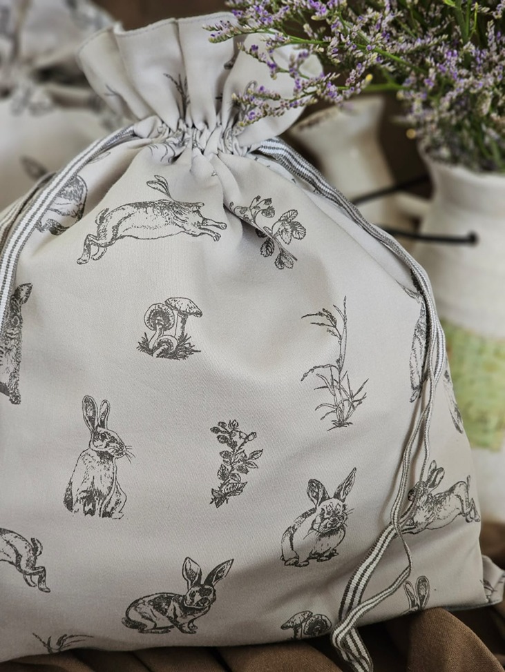Drawstring Bag - Bunny themed (Size: 12