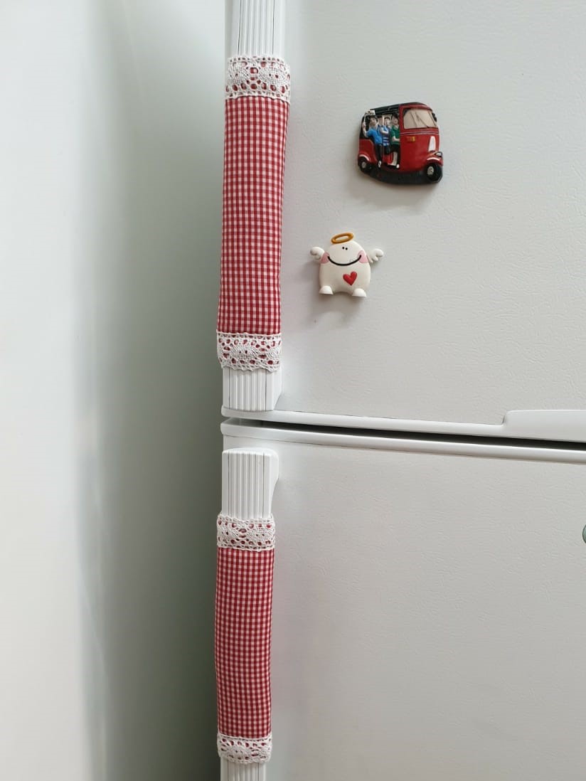 Fridge Handle Covers - Classic - Red gingham (Checks) with crochet lace (Set of 2)