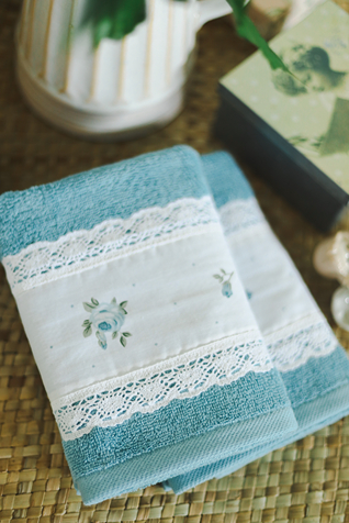 Single Hand Towel - Verdigris blue with blue rose themed detailing (Size: 16