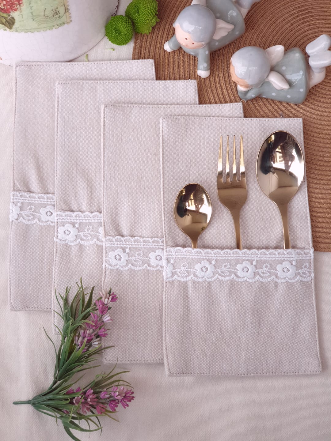 Cutlery Pockets - Beige with fine lace detailing (Single Unit)