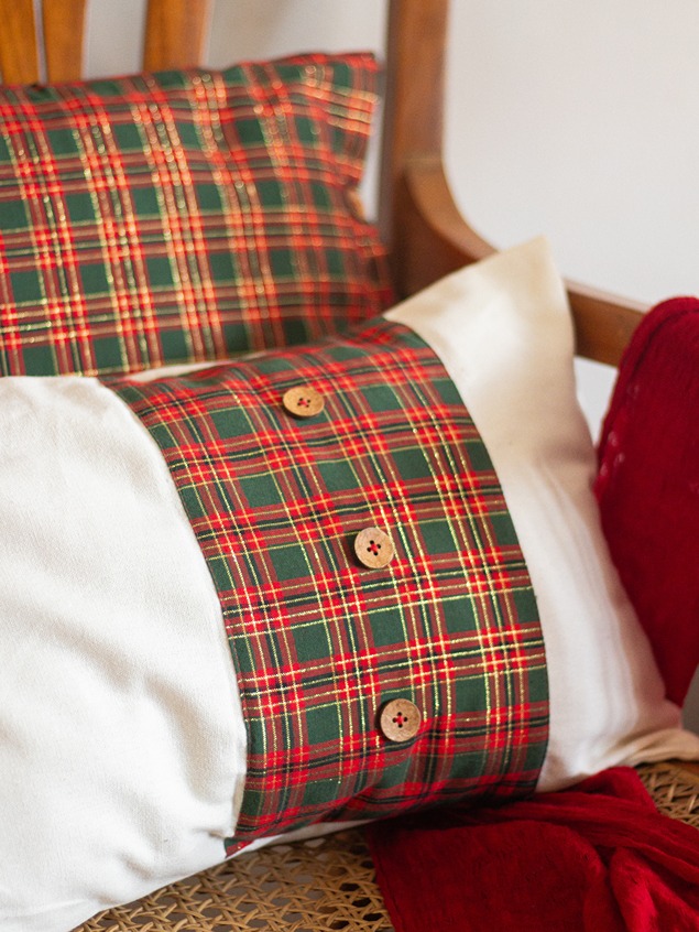 Lumbar Cushion Covers - Christmas plaid with gold and button detailing (12