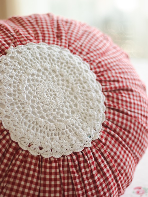 Round Cushion Cover - Classic red gingham with handmade crochet detailing (Size: 16