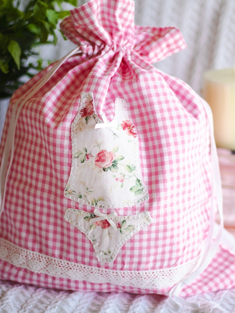 Drawstring Bag - Pink checks with floral slip and panty applique detailing (Size: 12