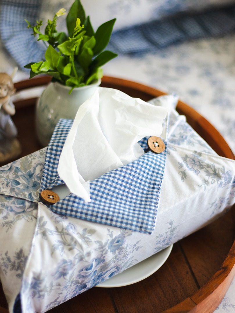 Tissue Box Cover - Vintage Blue Floral and blue gingham 
