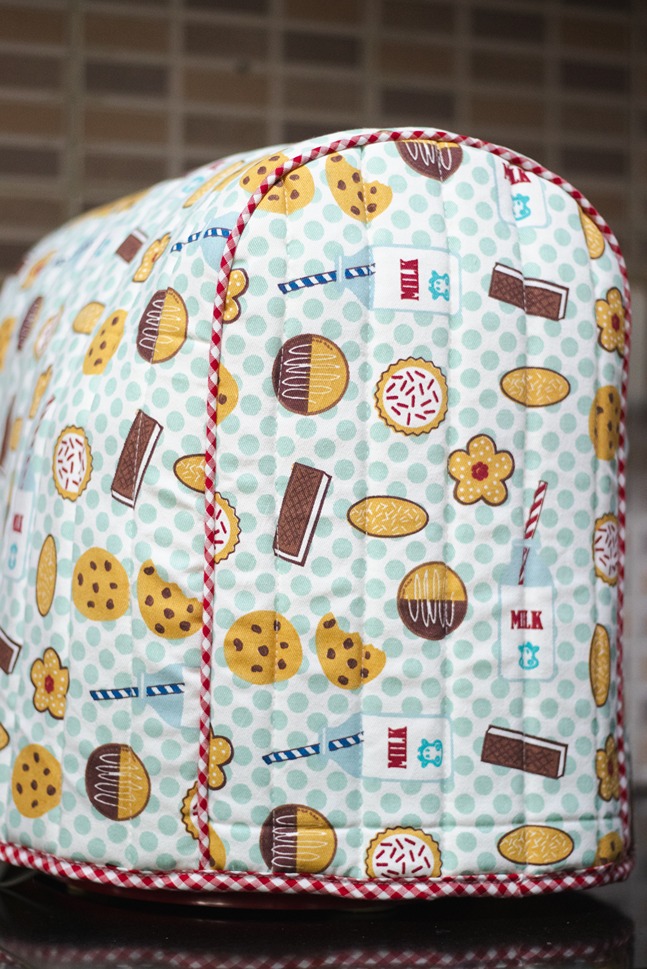 Kitchen Aid Cover - Milk and cookie themed