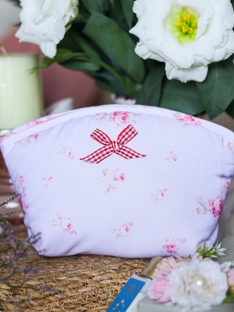 Multipurpose Pouch - Dainty pink floral (Medium size: 8.5