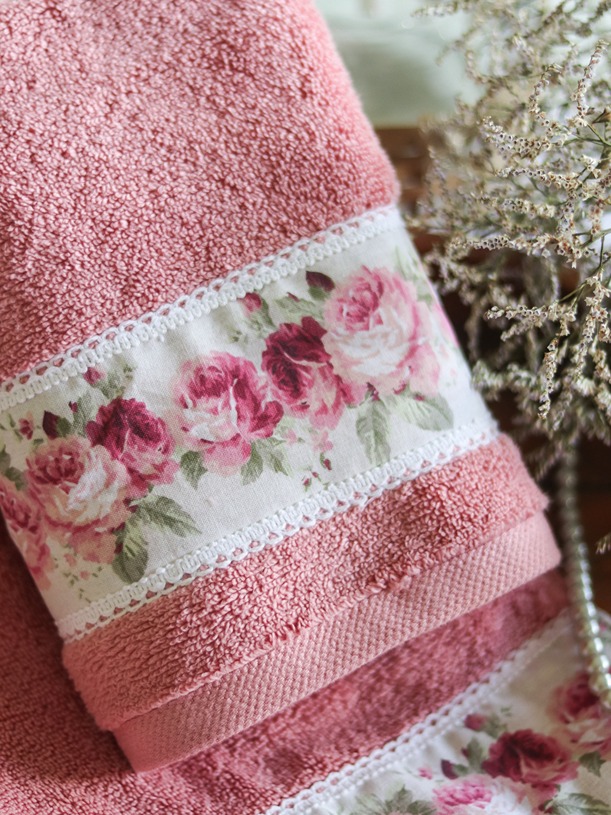 Premium Hand Towel - Pastel pink with floral row and lace detailing (Single Unit) (15