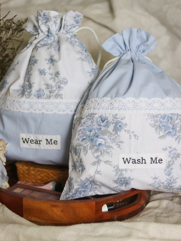 Drawstring Bags - Blue Vintage Bloom (Set of 2 units - Wear Me and Wash Me) 